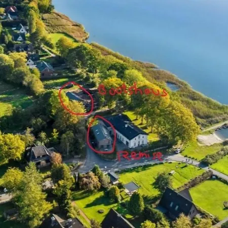 Bootshaus Holiday home *